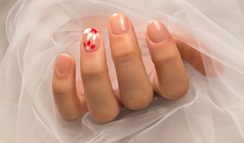 Manucure Russe et Nail Art